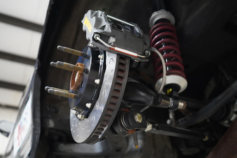 e36_m3_cp8350_kit_installed_low_angle_1201.jpg