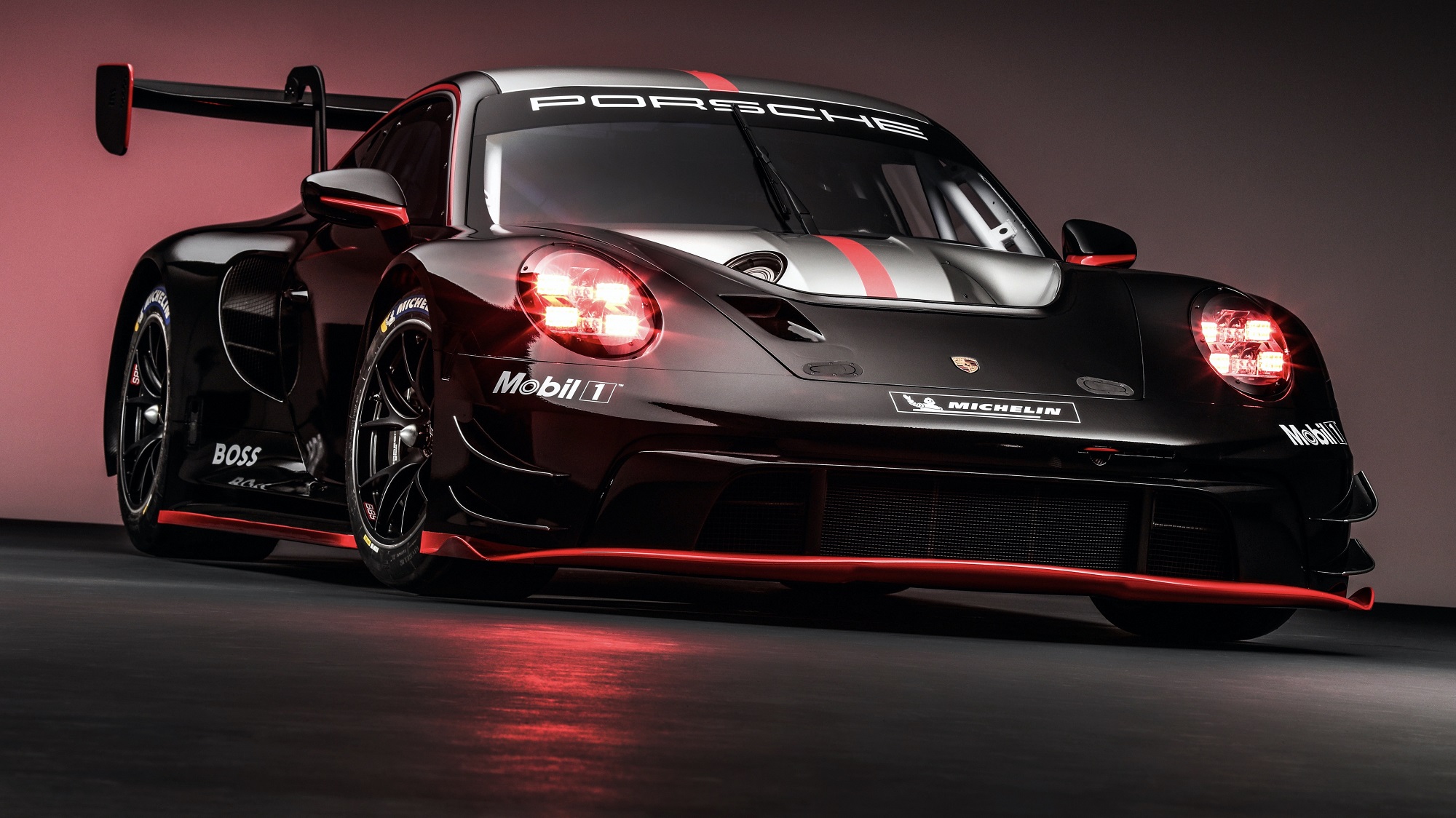 gt3_r_front_angle_1.jpg